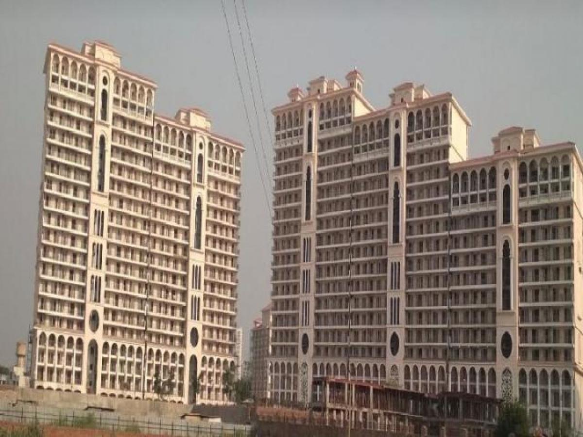 3 bedrooms House in Gurgaon, India No. 7825