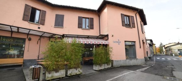 2 rooms Commercial property in Bosisio Parini, Italy No. 133214 6