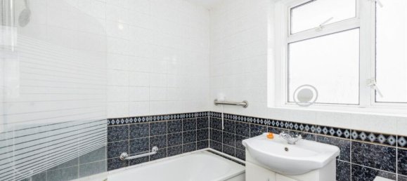 4 Schlafzimmer Haus in Bushey, United Kingdom, Nr. 6201 16