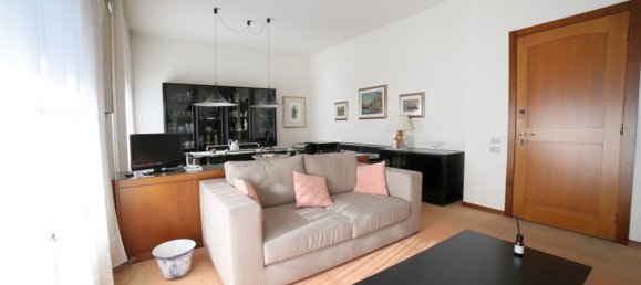 5-Zimmer Wohnung in Monza, Italy, Nr. 232544 11