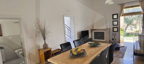 3-salle Maison à Cisternino, Italy No. 24599 29