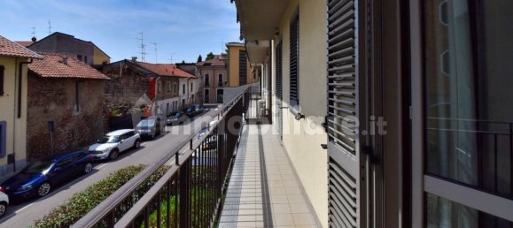 2 bedrooms Apartment in Cerro Maggiore, Italy No. 376675 39
