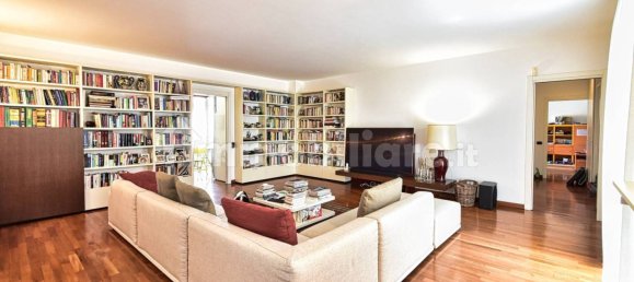 2 bedrooms Apartment in Cerro Maggiore, Italy No. 376675 4