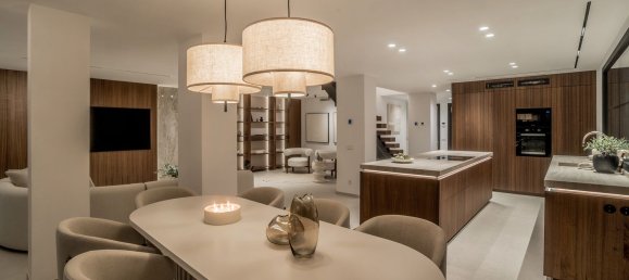 5 bedrooms House in Marbella, Spain No. 53606 10