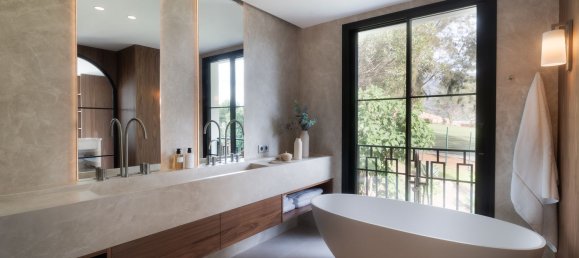 5 bedrooms House in Marbella, Spain No. 53606 18