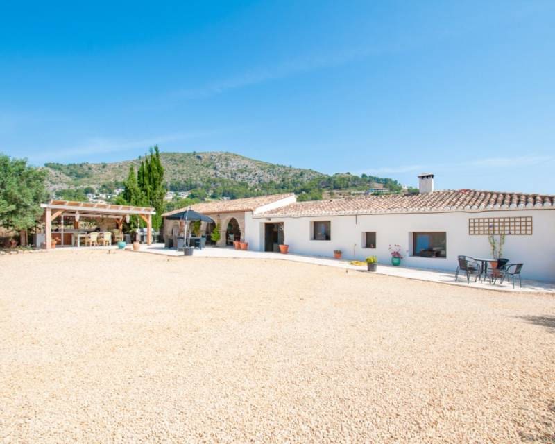 4 bedrooms House in Alcalali, Spain No. 258281