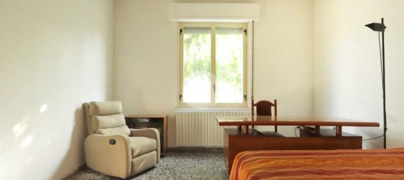 6 chambres Villa à Città Sant'Angelo, Italy No. 371373 8