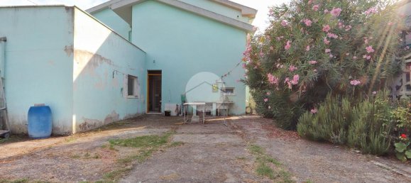 6 chambres Villa à Città Sant'Angelo, Italy No. 371373 21