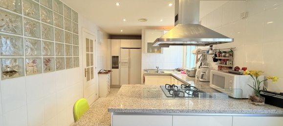 4 bedrooms Penthouse in Marbella, Spain No. 146949 5