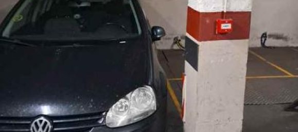 Garage à Eixample, Spain No. 169246 5