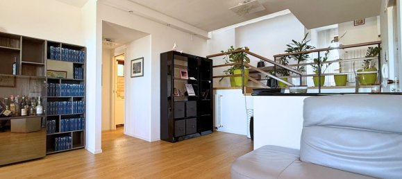 5 bedrooms Apartment in Matera, Italy No. 370052 4