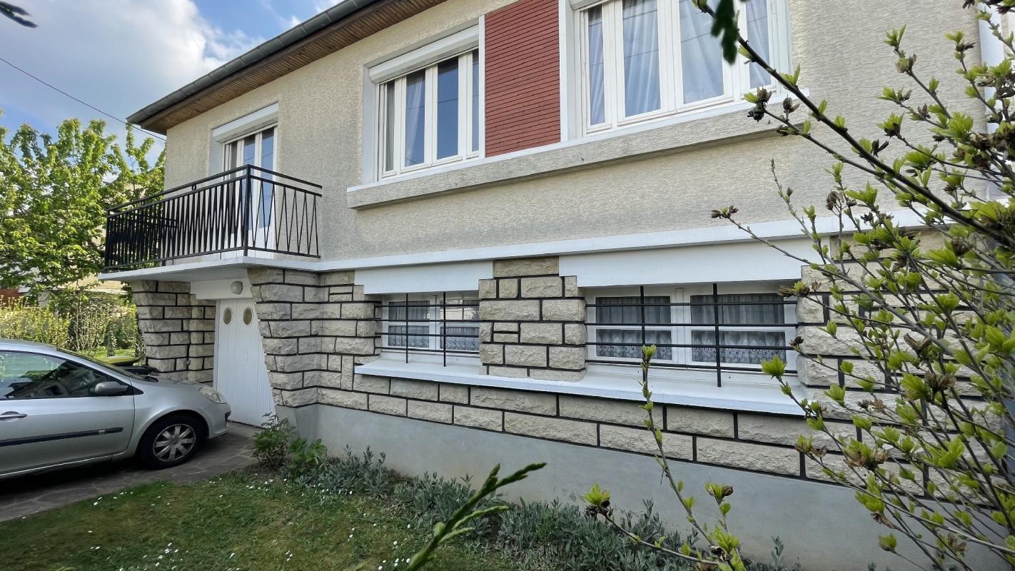 Дом с 4 спальнями в Понто-Комбо, Франция № 173754