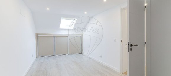 7 bedrooms House in Oeiras, Portugal No. 44574 2