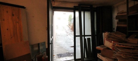 291m² Commercial property in Mariano Comense, Italy No. 333721 37