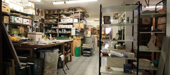 291m² Commercial property in Mariano Comense, Italy No. 333721 13