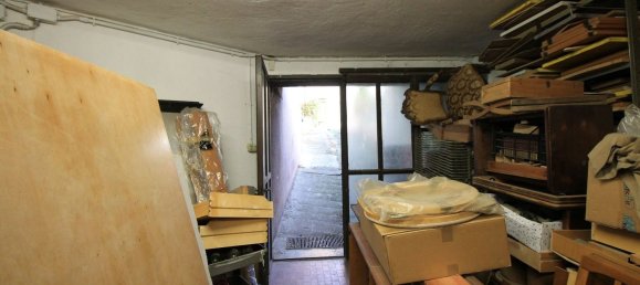 291m² Commercial property in Mariano Comense, Italy No. 333721 20