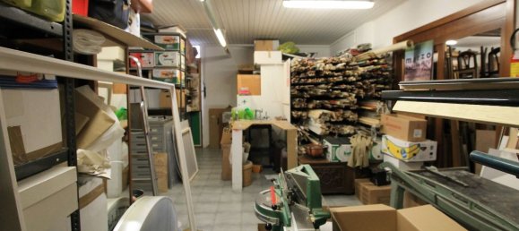 291m² Commercial property in Mariano Comense, Italy No. 333721 16