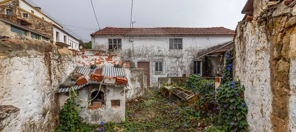 2 bedrooms House in Porto de Mos, Portugal No. 16570 4