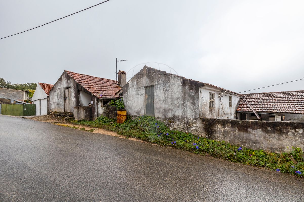 2 bedrooms House in Porto de Mos, Portugal No. 16570