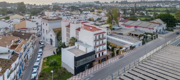 250m² Building in Marbella, Spain No. 117436 2