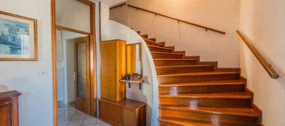 3 Schlafzimmer Haus in Chioggia, Italy, Nr. 291127 19