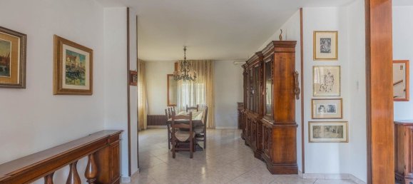 3 Schlafzimmer Haus in Chioggia, Italy, Nr. 291127 15