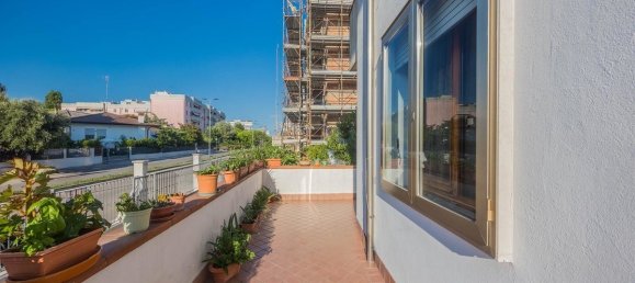 3 Schlafzimmer Haus in Chioggia, Italy, Nr. 291127 7