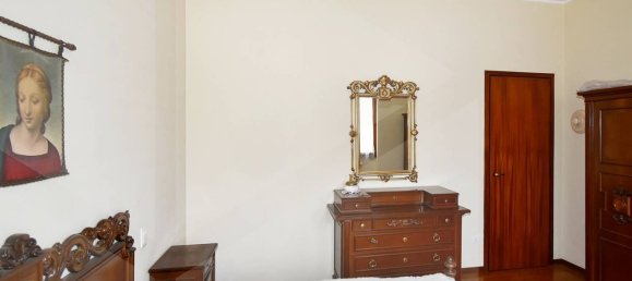 Apartamento de 4 divisões em Parabiago, Italy N.º 25370 18