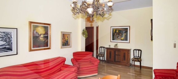 Apartamento de 4 divisões em Parabiago, Italy N.º 25370 2
