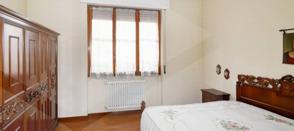 Apartamento de 4 divisões em Parabiago, Italy N.º 25370 17