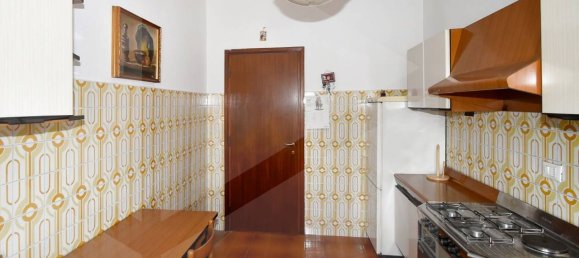 Apartamento de 4 divisões em Parabiago, Italy N.º 25370 13