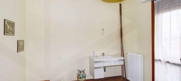 Apartamento de 4 divisões em Parabiago, Italy N.º 25370 19