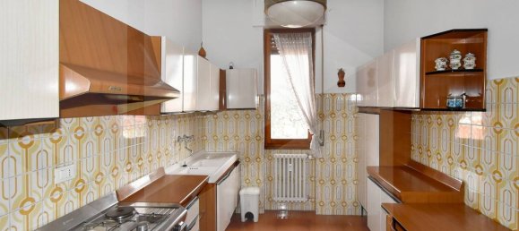 Apartamento de 4 divisões em Parabiago, Italy N.º 25370 12