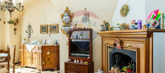 4 bedrooms Apartment in Biancavilla, Italy No. 371628 12