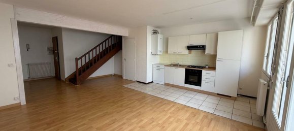 Дуплекс с 1 спальней в По, Франция № 276682 3