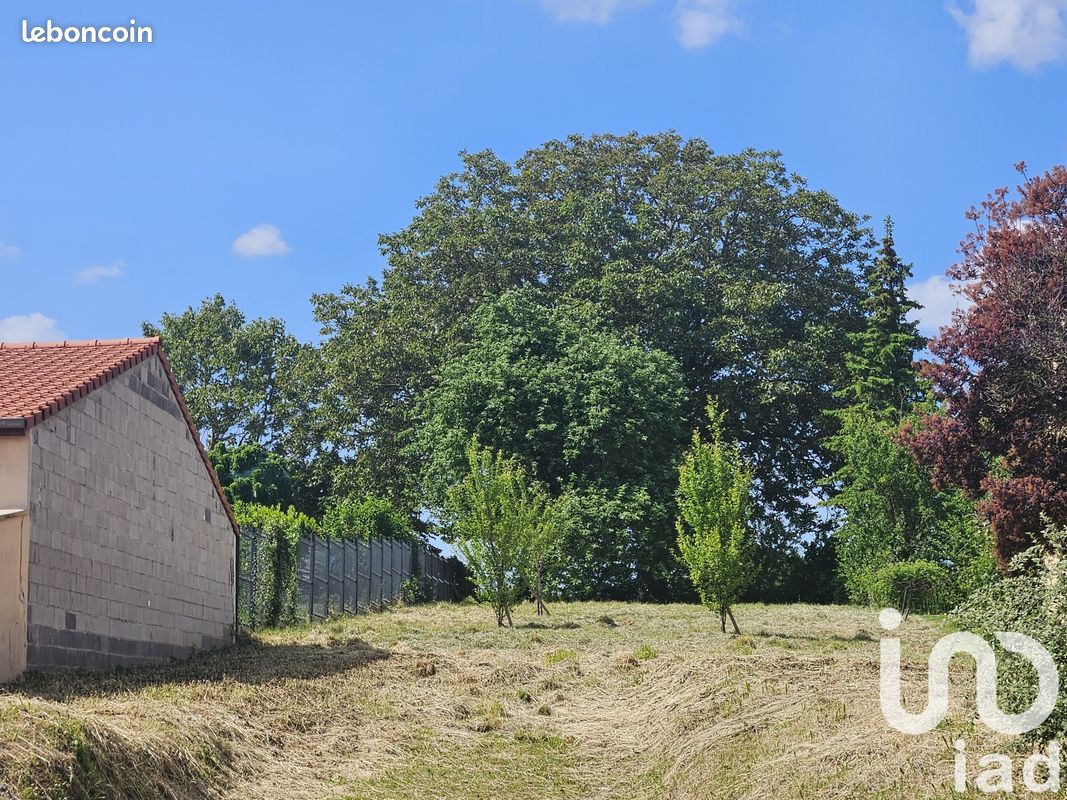 1000m² Land in Moselle, France No. 332078