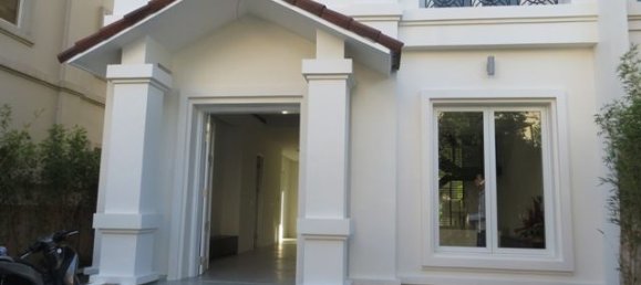 4 Schlafzimmer Villa in Long Bien, Vietnam, Nr. 4054 2