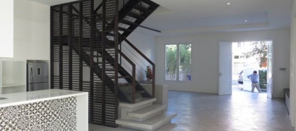 4 Schlafzimmer Villa in Long Bien, Vietnam, Nr. 4054 7