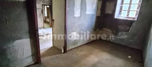 Villa T4 em Rivanazzano Terme, Italy N.º 331068 9