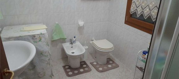 Villa de 5 habitaciónes en Modena, Italy No. 74909 36