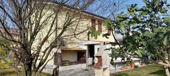 Villa de 5 habitaciónes en Modena, Italy No. 74909 3