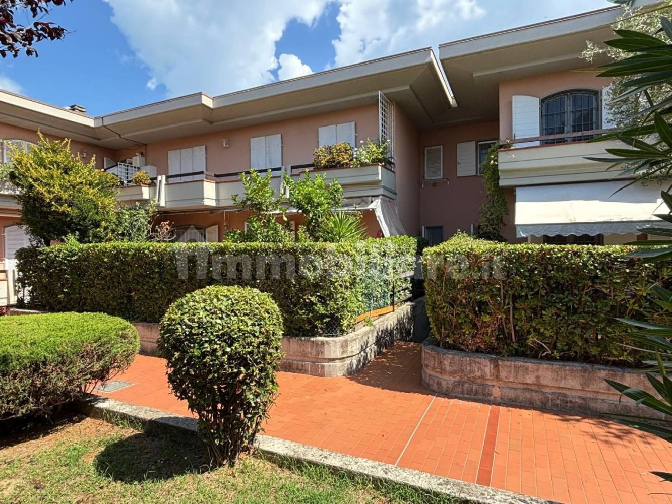 2 Schlafzimmer Haus in Massa, Italy, Nr. 310416