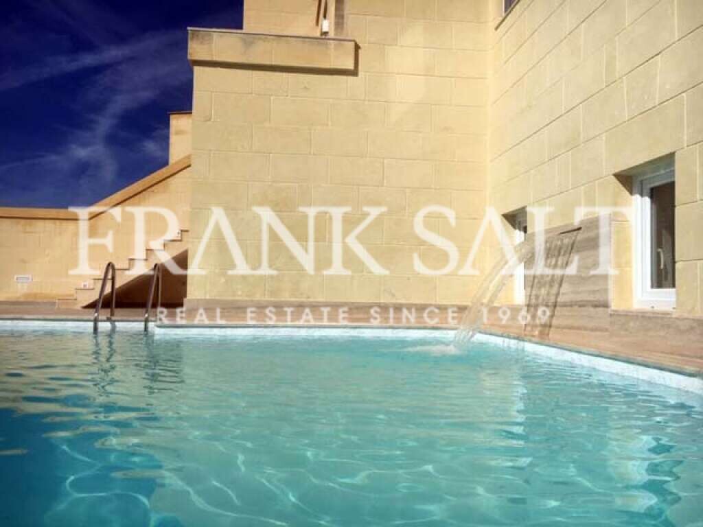 3 bedrooms House in Xaghra, Malta No. 5705