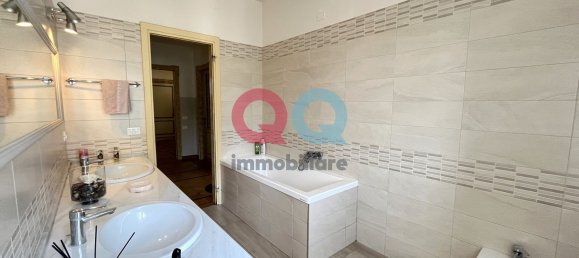 5 غرف نوم شقة في Portogruaro, Italy رقم 316009 23
