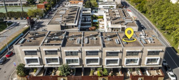 4 غرف نوم منزل في Porto, Portugal رقم 38971 6