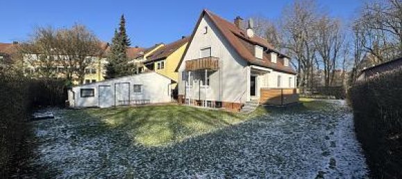 9 rooms House in Baden-Wurttemberg, Germany No. 89154 7