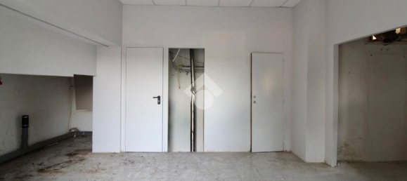 Gewerbliche Immobilie in Giulianova, Italy 42m², Nr. 361666 8