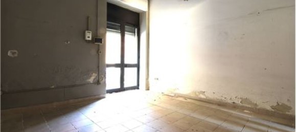 2-salle Propriété commerciale à Catania, Italy No. 308554 3