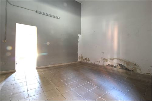 2-salle Propriété commerciale à Catania, Italy No. 308554