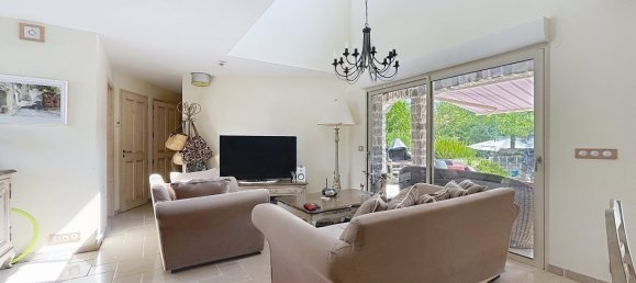 5 bedrooms Villa in Ruoms, France No. 346959 3